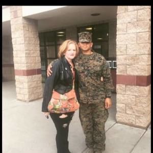 Meet your Posher, Sandra